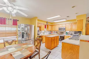 9401 Collingwood Dr, Justin, TX 76247 - Photo 7