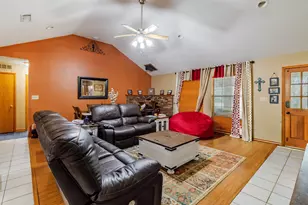 9401 Collingwood Dr, Justin, TX 76247 - Photo 5