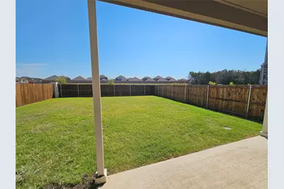 2507 Roundstone Way, Lowry Crossing, TX 75407 - Photo 9