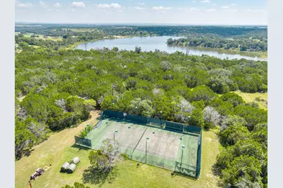 725 County Road 300, Hamilton, TX 76531 - Photo 35