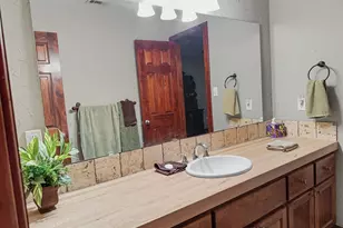 725 Co Rd 300, Hamilton, TX 76531 - Photo 17