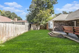 1852 Kings Canyon Cir, Fort Worth, TX 76134 - Photo 23