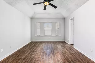 1852 Kings Canyon Cir, Fort Worth, TX 76134 - Photo 13