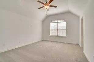 2725 Splendor Dr, Little Elm, TX 75068 - Photo 19