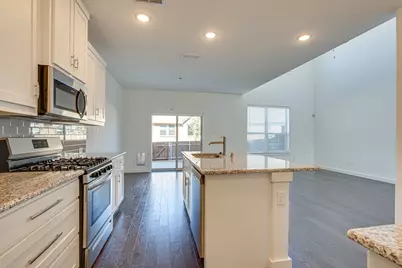 2725 Splendor Drive, Little Elm, TX 75068 - Photo 13