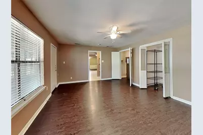 107 Laurel Street, Lancaster, TX 75134 - Photo 7