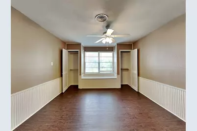 107 Laurel Street, Lancaster, TX 75134 - Photo 13