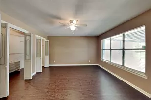 107 Laurel St, Lancaster, TX 75134 - Photo 5