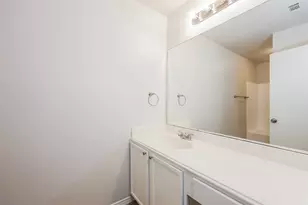 912 Laredo Plaza, Dallas, TX 75211 - Photo 11