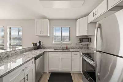 1608 Pecan Chase Circle #19, Arlington, TX 76012 - Photo 7