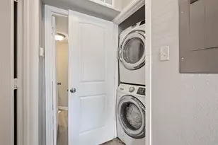 1608 Pecan Chase Cir, Arlington, TX 76012 - Photo 11