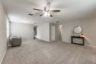 8426 Jacaranda Way, Arlington, TX 76002 - Photo 7