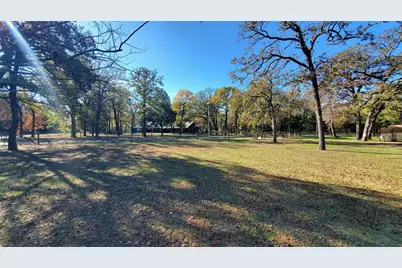 310 County Road 2406, Tool, TX 75143 - Photo 9