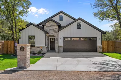 3025 Red Oak Drive, Granbury, TX 76048 - Photo 1