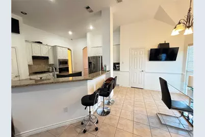 3004 Saint Bartholomew Drive, Mansfield, TX 76063 - Photo 5