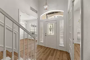 4220 Crescent Dr, Flower Mound, TX 75028 - Photo 3