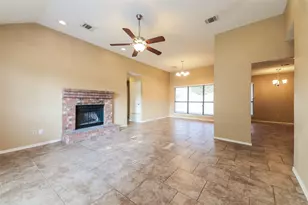 2313 Crestview Ln, Rowlett, TX 75088 - Photo 3