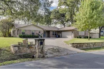 7115 Westover Drive, Granbury, TX 76049 - Photo 3