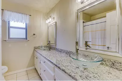 7115 Westover Drive, Granbury, TX 76049 - Photo 19