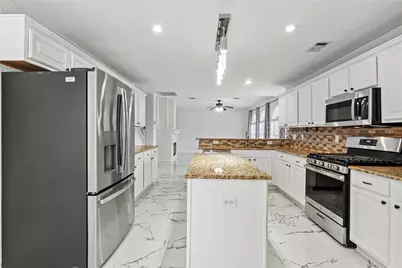 4817 Carolwood Drive, Plano, TX 75024 - Photo 13