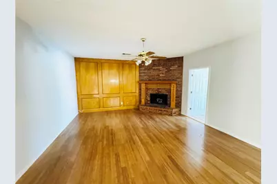 2305 Buckeye Drive, Mesquite, TX 75181 - Photo 3