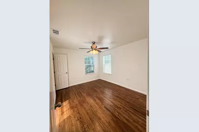 9046 Dorinda Circle, Dallas, TX 75217 - Photo 7