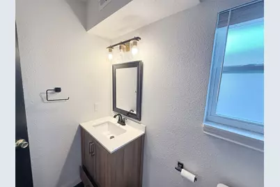 4811 Live Oak Street #202, Dallas, TX 75204 - Photo 9