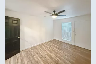 4811 Live Oak Street #202, Dallas, TX 75204 - Photo 11