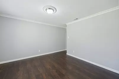 3633 Ridgewood Drive, Grand Prairie, TX 75052 - Photo 9