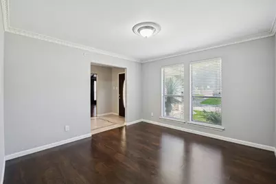 3633 Ridgewood Drive, Grand Prairie, TX 75052 - Photo 7