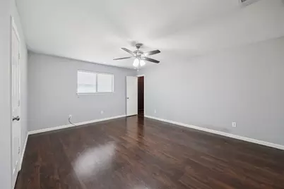 3633 Ridgewood Drive, Grand Prairie, TX 75052 - Photo 13