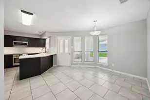 3633 Ridgewood Dr, Grand Prairie, TX 75052 - Photo 15