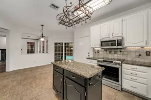 10613 Nashville Dr, Frisco, TX 75035 - Photo 17