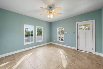 1815 Maple Avenue, Waco, TX 76707 - Photo 3