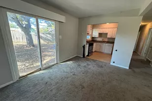 200 SW Moody St, Burleson, TX 76028 - Photo 15