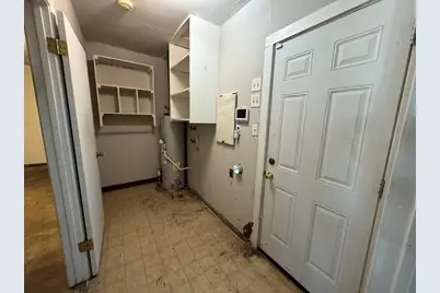 200 SW Moody Street, Burleson, TX 76028 - Photo 33