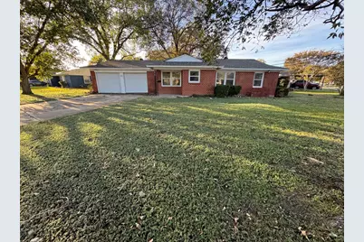 200 SW Moody Street, Burleson, TX 76028 - Photo 1