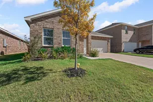 10329 Burnfoot Ln, Fort Worth, TX 76036 - Photo 3