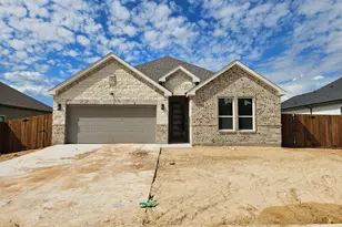 213 Rosemary Dr, Azle, TX 76020 - Photo 1