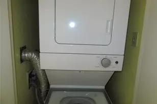 15151 Berry Trail, Dallas, TX 75248 - Photo 9