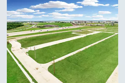 327 Bluestem Drive, Euless, TX 76039 - Photo 5