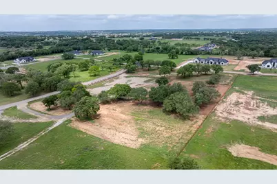 805 Purselley Pass, Weatherford, TX 76087 - Photo 13