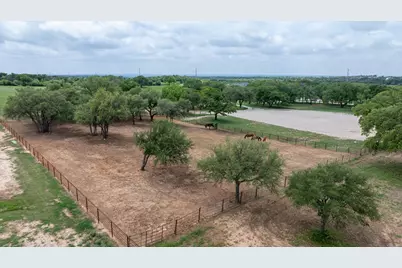 805 Purselley Pass, Weatherford, TX 76087 - Photo 9