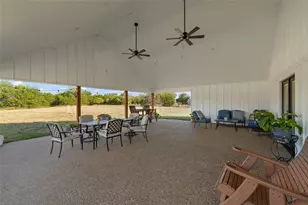 499 Benevolence, China Spring, TX 76633 - Photo 25