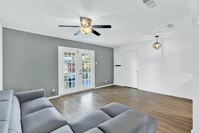 902 Plum Street, Sanger, TX 76266 - Photo 5