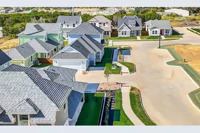 100 Cardinal Woods Court, Granbury, TX 76049 - Photo 35