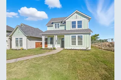 100 Cardinal Woods Court, Granbury, TX 76049 - Photo 3