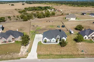 2045 Sunset Rdg Dr, Weatherford, TX 76087 - Photo 1