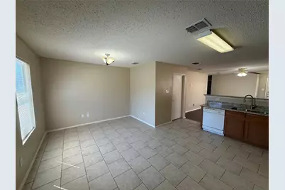 7541 Marietta Lane, Dallas, TX 75241 - Photo 5