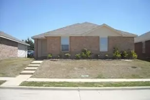 7541 Marietta Ln, Dallas, TX 75241 - Photo 1